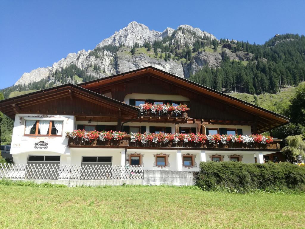 Haus Monika Apartment Nesselwängle Exterior foto